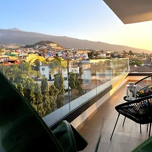 Apartamento Lujoso Completo, Piscina, Terraza Con Vistas Al Teide, Puerto de la Cruz (Tenerife)