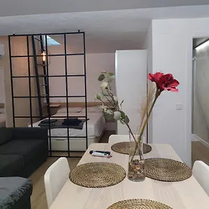 Ama Arturo Soria Estudio Apartamento Madrid